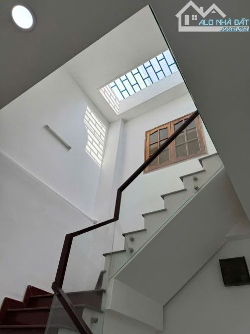 Nhà MT Nguyễn Văn Thương 70m2 3 tầng KD đỉnh - 2