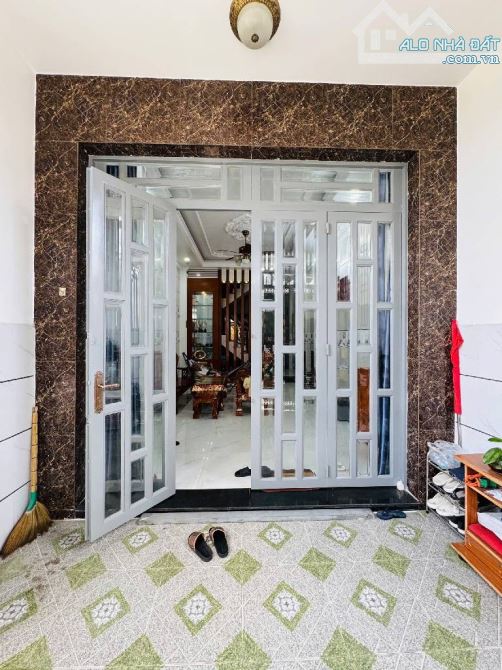 - 78M2 - NGANG 4 DÀI 19.5 - 4TẦNG - HẺM XE TẢI 6M - ĐƯỜNG SỐ 18B - PHƯỜNG BÌNH HƯNG HÒA A - 2