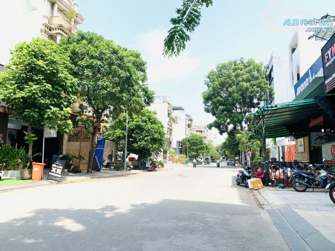 Bán Đất Góc 2 Mặt Tiền 5x20 Xây Dựng Hầm 5 Tầng,An Phú-An Khánh,Q2-Giá 25 Tỷ - 2