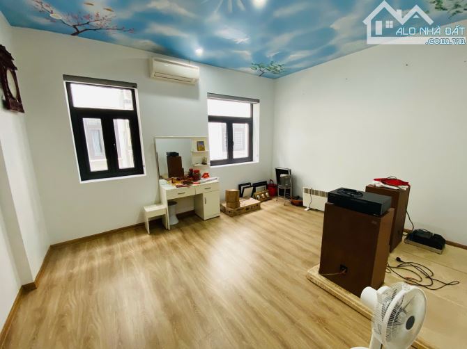 Cho thuê nhà nguyên căn tại Hoàng Huy Mall - Lê Chân - 2