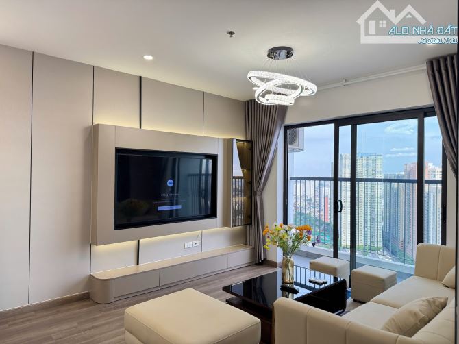 Bán CH NHS Trung Văn Tố Hữu DT 70m 2N Full NT nhỉnh 6 tỷ SĐCC hướng ĐN ở luôn tầng trung - 2