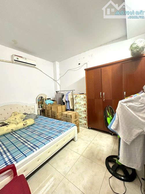HƠN 3 TỶ CÓ NHÀ ĐẸP 2 TẦNG- SÁT MẶT TIỀN ĐƯỜNG SỐ 11 GẦN 26/3- HẺM XE TẢI THÔNG- 32M2- 4x8 - 2