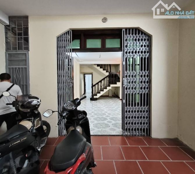 Bán nhà phân lô ô tô vào nhà phố Vương thừa Vũ thanh xuân 60m2. Giá 15.2 tỷ - 1