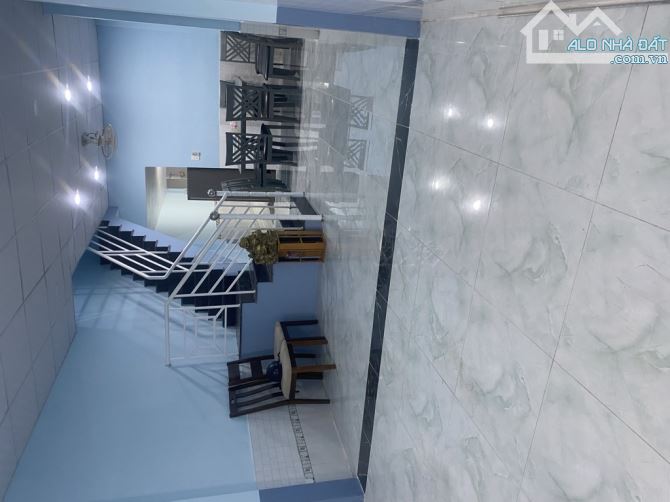 Bán nhà hẻm 25 Chuyên Dùng 9 P Phú Mỹ Quận 7. 32m2 - 2