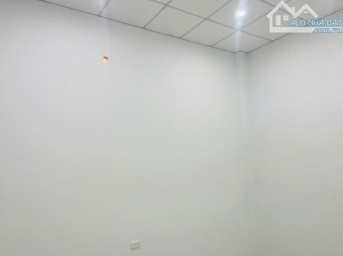 NHÀ HẺM ĐINH NÚP GẦN SIÊU THỊ COOPMART - Loctran - 2