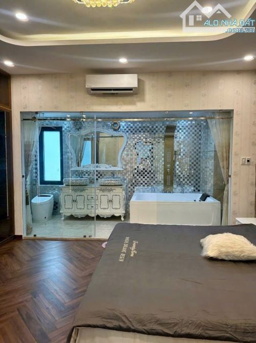 Bán nhà 3 tầng 3 Phòng ngủ đường Nguyễn Mỹ - 2