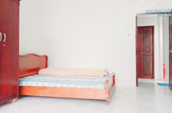 💥Bán nhà kế chợ Rạch Ông, cách cầu Nguyễn Thị Tần 300m, p2, Q8, 12 tỷ - 135m2 - 2