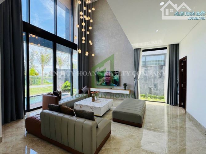Biệt Thự 5 Phòng Ngủ Hồ Bơi Tại One River Cho Thuê - D393 - 2