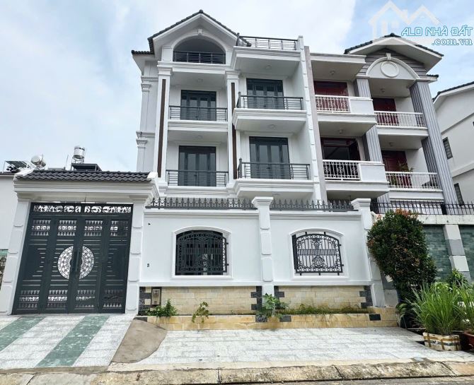 Biệt thự 3 tầng Bình Lợi ven sông Sài Gòn 10x20m (200m2), giá bán gấp 24 tỷ - 2