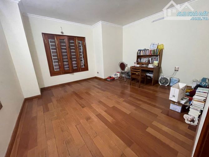 Cho thuê nhà ô tô tránh Hoàng Văn Thái, Thanh Xuân, 100m2, 4 tầng, 30tr - 2