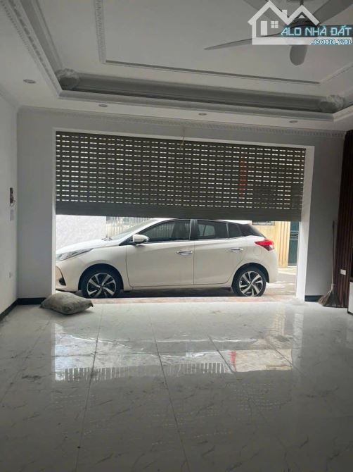 🔥7TỶ/40mx6TẦNG DÂN XÂY ĐỘC LẬP THANG MÁY ÔTÔ QUA NHÀ CỰC ĐỈNH VÀ DUY NHẤT CẠNH VINLONGBIE - 2
