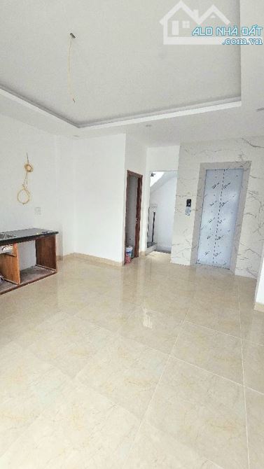 Bán nhà đường Kim Giang mới tình mặt ngõ ô tô thông 42m 6 tầng thang máy chỉ 10.5 tỷ - 2