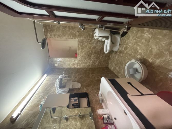 Hoàng Văn Thái nhà 60m khu phân lô cán bộ cao cấp, ô tô đỗ cổng, cách ô tô tránh 30. - 2