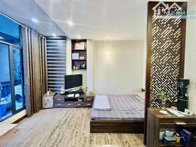 MẶT PHỐ TẠ QUANG BỬU, DT30M2, KINH DOANH, 4TẦNG, OTO ĐỖ CỬA, MT3.9M, GIÁ 14.xTỶ. - 2