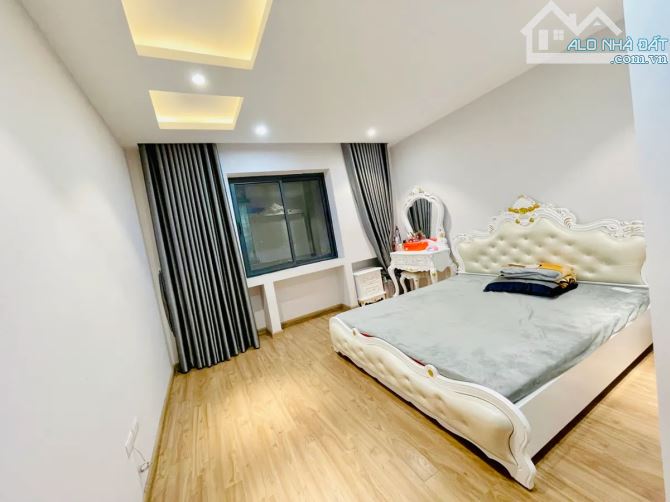 Bán Nhà Phố Khương Trung, Thanh Xuân, DT 51m2, 5 Tầng Kinh Doanh, MT 4m, 10.x Tỷ - 2