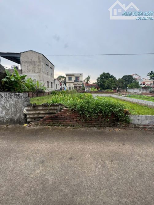 Bán gấp mảnh đất siêu rẻ trục chính kinh doanh thư Dương Thư Phú Thường tín thành phố Hà N - 2