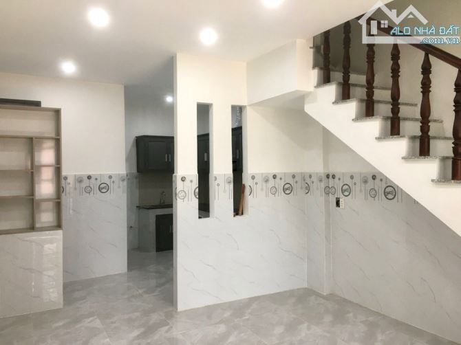 Bán nhà hẻm Nguyễn Thị Xiếu P Tân Thuận Tây Quận 7. 36m2 - 2