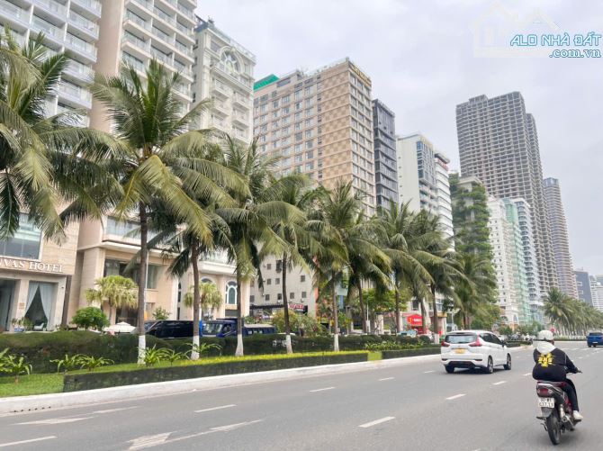 Góc 2 mặt tiền Đông Kinh Nghĩa Thục 159m2 cách biển Mỹ Khê 800m, thương lương chính chủ - 2