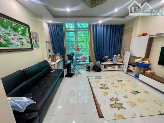NHÀ 85M2*5T PHAN ĐÌNH GIÓT, NGÕ Ô TÔ TRÁNH, TIỆN KINH DOANH - 2
