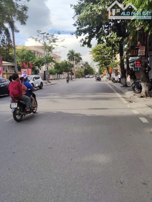 Bán đất An Dương – 60m2 – ngõ 3,5m –cách mặt đường nhựa 15m- Giá cực rẻ chỉ 800 tr Diện tí - 2
