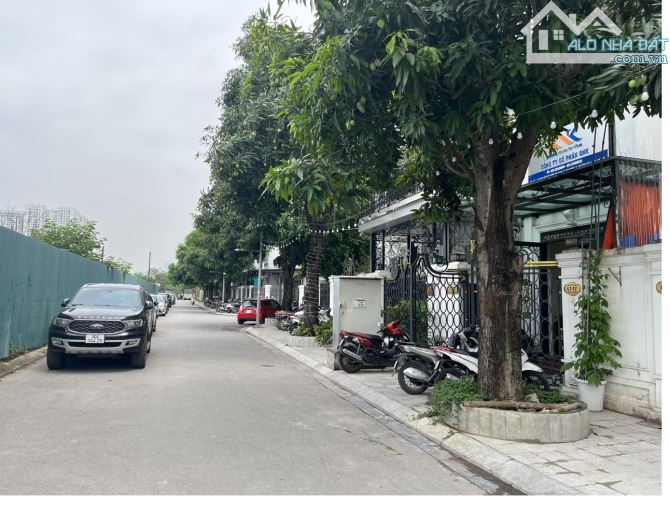 Bán đất Lai Xá liền kề trước đại học Thành Đô  tuyệt đẹp 54m chỉ 11.8 tỷ - 2