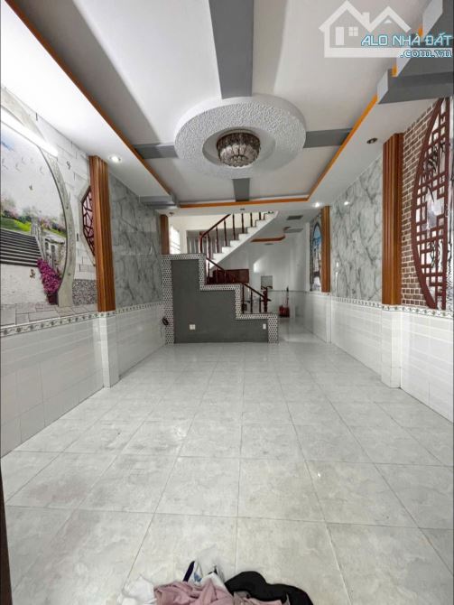 Nhà ngay chợ Vĩnh Lộc A – 3PN, 2WC, giá 2.1 tỷ thương lượng - 2