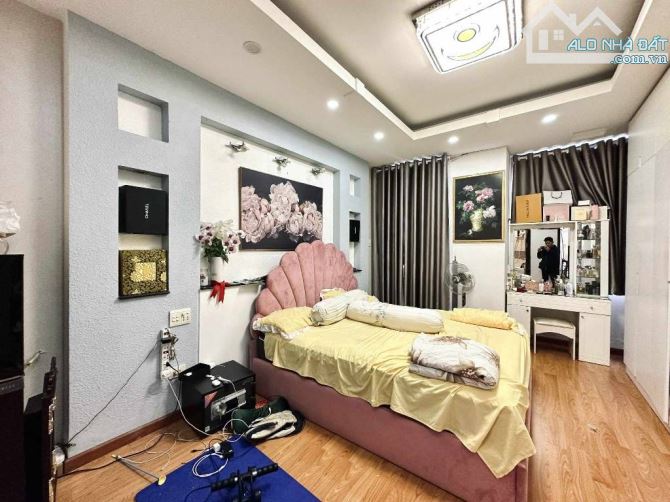 NGUYỄN HỮU CẢNH - 35M2 | 4 TẦNG - HẺM 4M 3 PN - 3 WC | DÒNG TIỀN 20tr/th | CHỈ 6.X TỶ  Khu - 2