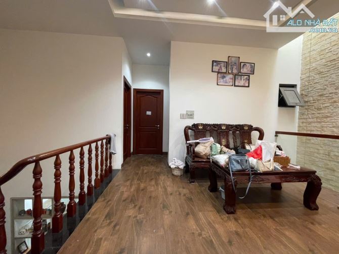 Bán biệt thự mặt tiền Đường 79 Xa Lộ Hà Nội, Phước Long Quận 9 - 2