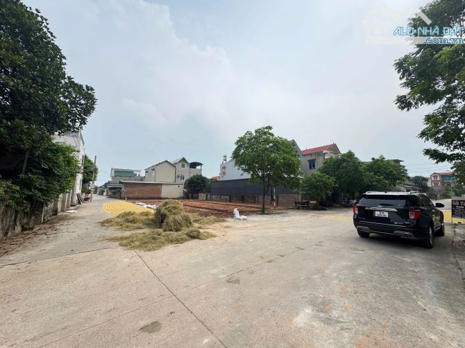 80m Quảng Hội Quang Tiến ,Sóc Sơn.3 mặt tiền,đường 10m  chỉ hơn 3 tỉ - 2