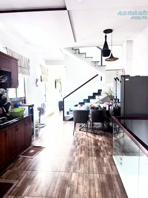 Lô Góc  2 Mặt Tiền – 4 Tầng, 160m2 - Ngay  Chung Cư Dream Home - Đường Số 59 - Gò Vấp - 2