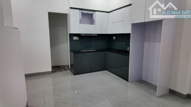 BÁN NHÀ 3 TẦNG MẶT TIỀN TRẦN PHÚ – Ở SANG, KINH DOANH ĐỈNH, 6.8Tỷ - 2