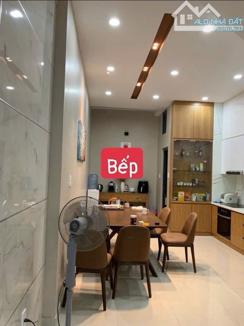 Bán nhà quận Bình Tân, Đường Hương Lộ 2, 4X16M, 4 tầng, Khu phân lô, đường 8m, Sổ đẹp. - 2