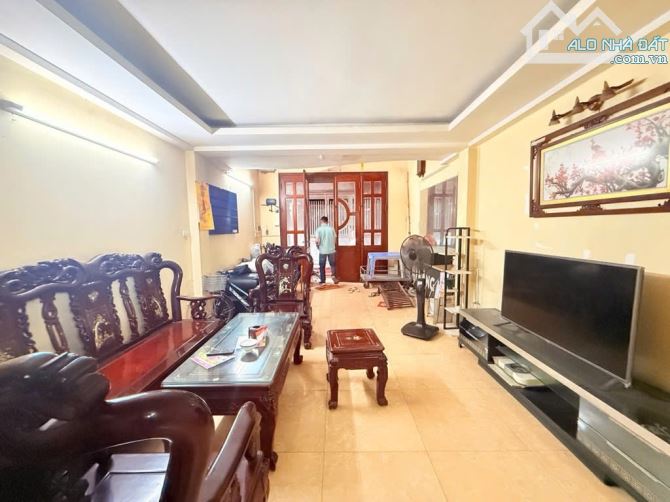 HOÀNG HOA THÁM – ÔTÔ, GẦN HỒ - KINH DOANH – 45M² – 5 TẦNG – 13 TỶ (DTH91551) - 2