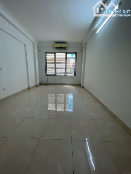 BÁN NHÀ 5 TẦNG HOÀNG MAI DT 30M2 CHỈ 6 TỶ - 2