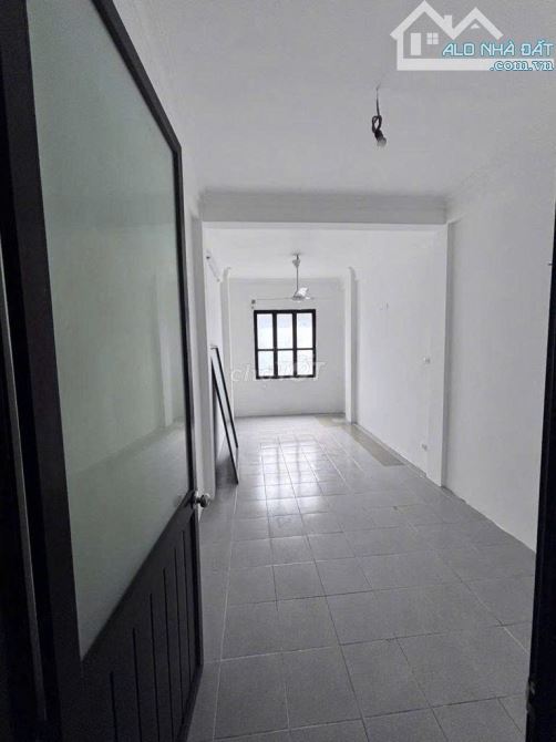 Cho thuê nhà 5 tầng ngõ Triệu Việt Vương – Hai Bà Trưng, 38m², MT 3m, ô tô vào tận c - 2