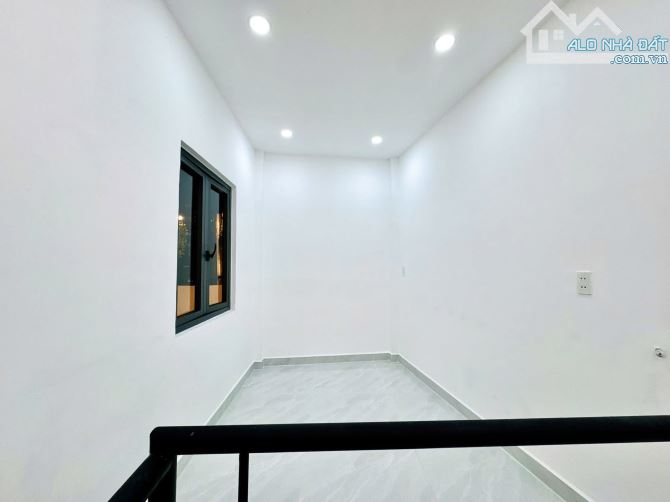 🟢LÊ QUANG ĐỊNH NGAY CHỢ BÀ CHIỂU • 26m2 (4.50M ❌6.50M)❌ 4TẦNG-3PN -100m2 SÀN - C - 22