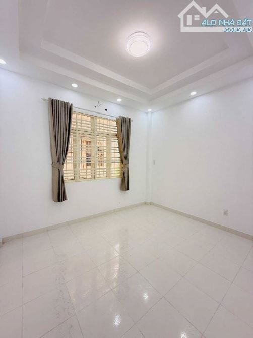NHÀ MẶT TIỀN KHU TÊN LỬA,KINH DOANH ĐỈNH,ĐƯỜNG 15M,NGAY AEON,GIÁP Q6,4PN - 4