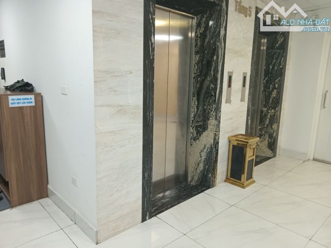 Bán toà building 10T, cho thuê văn phòng phố Nguyễn Hữu Thọ 350m2 cho thuê 400tr/tháng - 3