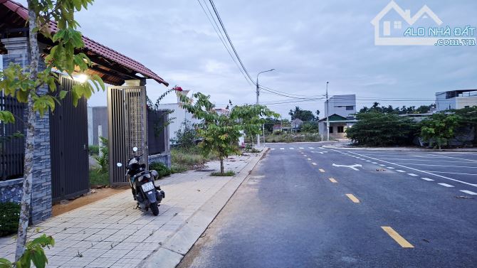 Bán lô đất Biệt thự 300m2 (12x25)m, đã xây tường rào cổng ngõ siêu đẹp, Nghĩa Kỳ, Tư Nghĩa - 6
