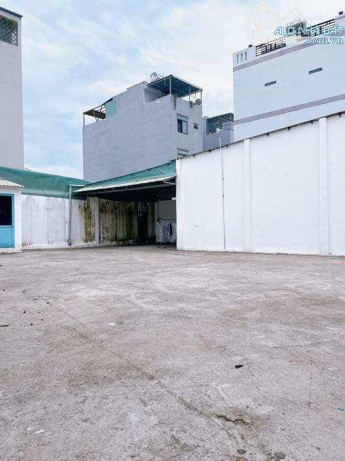 Cần bán lô đất giá đầu tư tốt chưa từng có tại quận 2, hẻm ô tô ra vào thoải mái. - 3