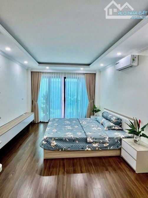 Cho Thuê Nhà 45m2*6T thang máy Tại Nguyễn Văn Huyên , Cầu Giấy - 3