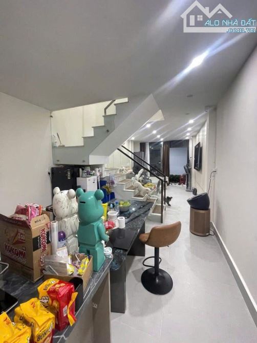 Bán nhà HXH Phú Nhuận, 3 Tầng, 48m2, vị trí kd, liền kề Lê Văn Sỹ_Đặng văn Ngữ, 8.4 Tỷ - 3