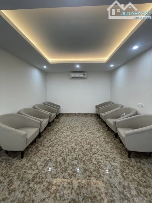 SIÊU PHẨM LIỀN KỀ, KĐT DỊCH VỌNG, 105M, 4 TẦNG, MT6M, Ô TÔ TRÁNH, KINH DOANH - 3