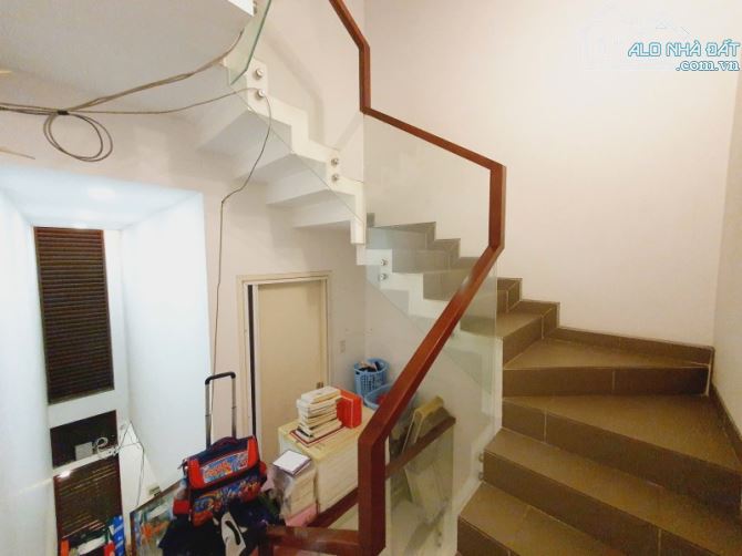 Gấp bán nhà Thủ Đức, ô tô thông Lê Văn Việt, 4 tầng, giá 6.3 tỷ, dt 52m2. - 3