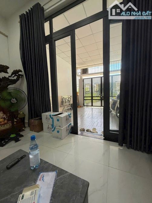 CHO THUÊ NHÀ NGUYÊN CĂN KIỆT Ô TÔ PHẠM VĂN ĐỒNG, TP HUẾ - 3