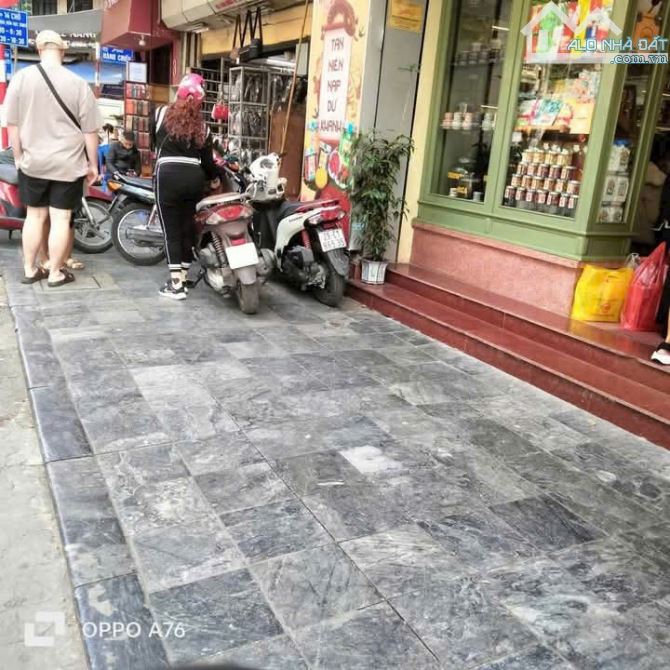 BÁN NHÀ 6 TẦNG MẶT PHỐ NGUYỄN KHUYẾN  - ĐỐNG ĐA - S75M2 - 3 THOÁNG - KD - GIÁ 3X TỶ - 3