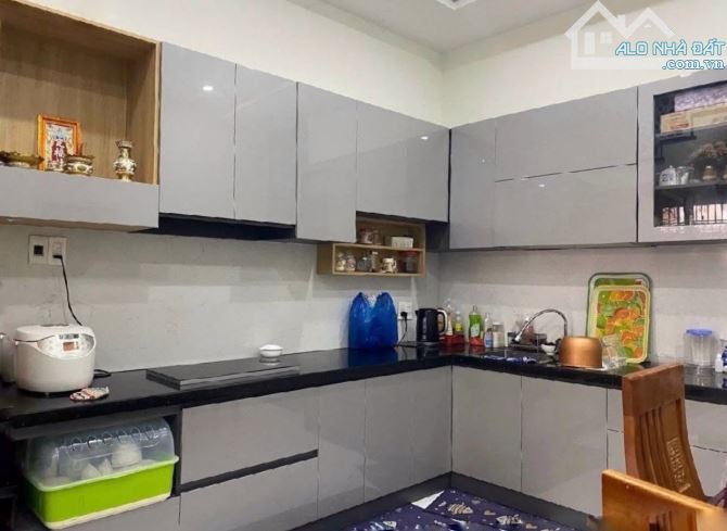 Nhà mặt tiền Q.11 – gần đường Lãnh Binh Thăng – 4x14m – 4PN – nhỉnh 16 tỷ – SHR - 3