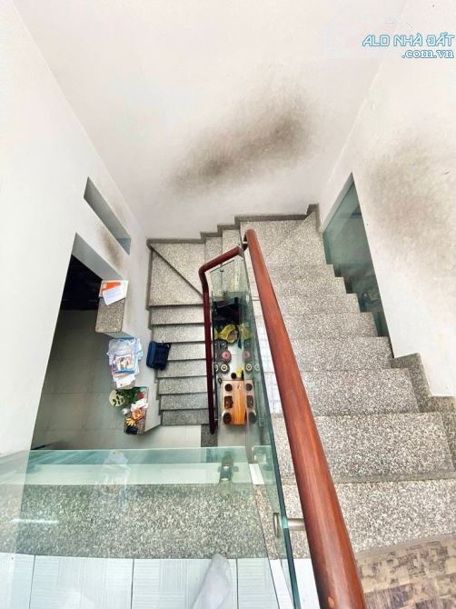 🍉 [SÁT BÊN CHỢ BÀ CHIỂU] BẠCH ĐẰNG - 44m2 - Sang tên trong ngày -  5,75 T.Ỷ. - 3