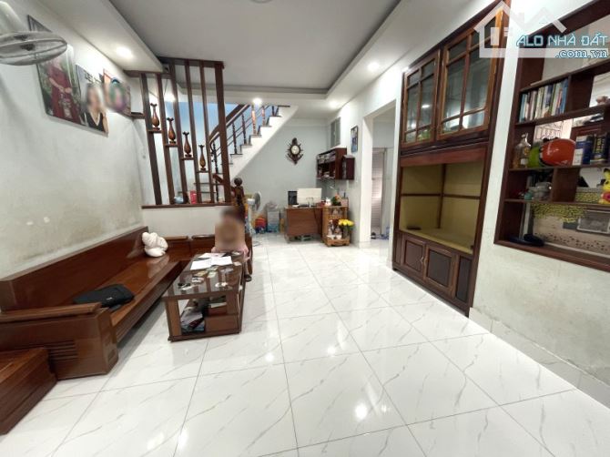 Hiếm! Bán Nhà 2 tầng sổ hồng riêng Thủ Đức – 68m², sát mặt tiền QL13 – chỉ 3.9 tỷ - 3