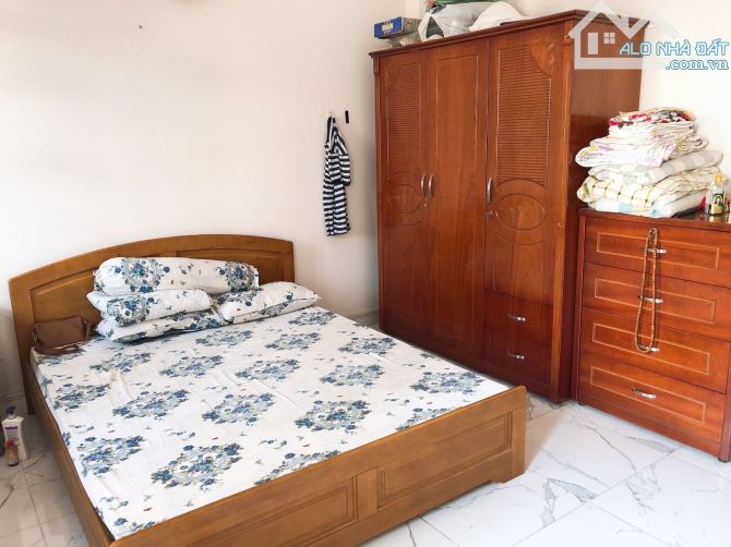 Bán nhà Phạm Thế Hiển Quận 8, 51m2, 3 tầng, hẻm thông. - 2
